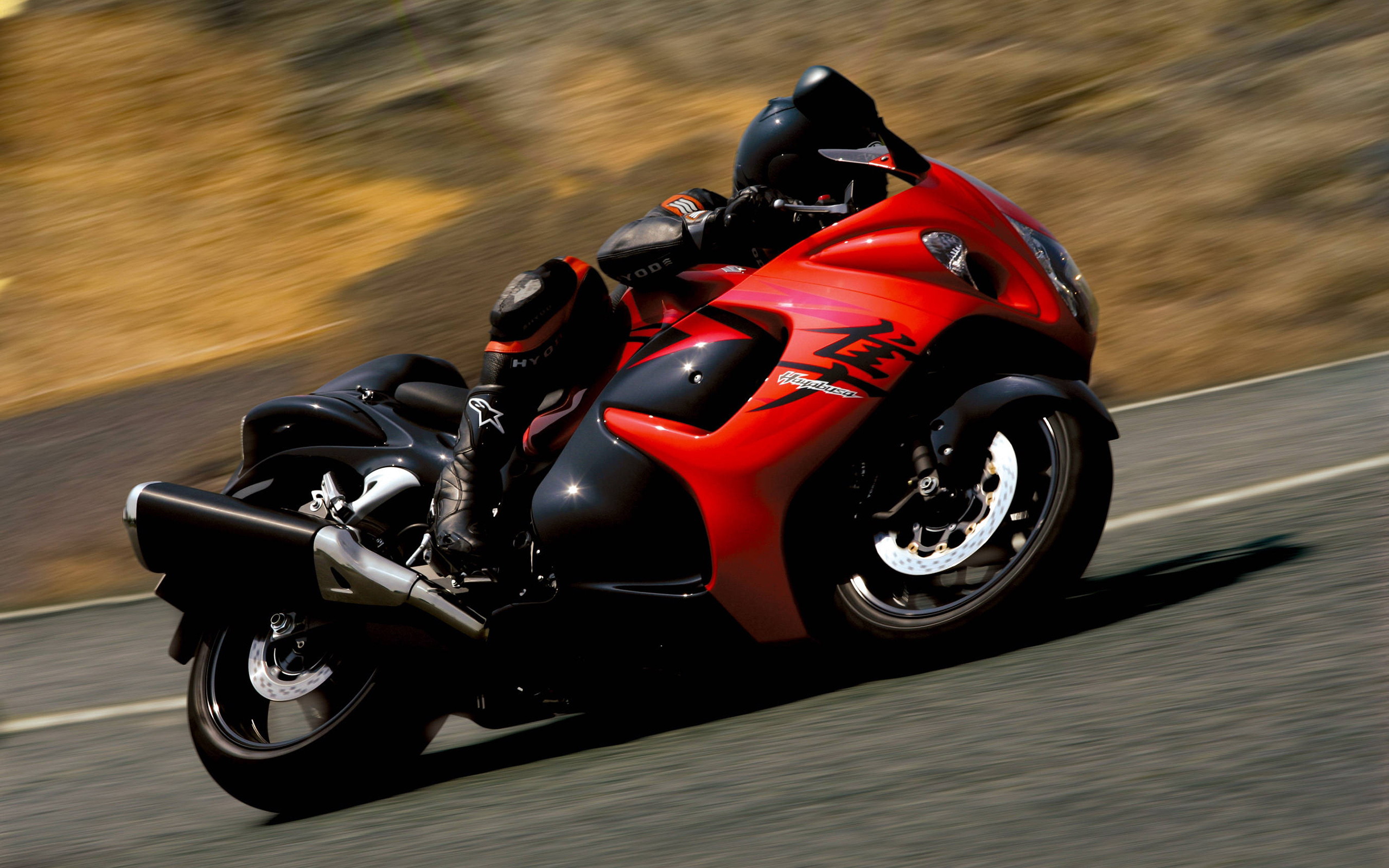 Suzuki Hayabusa roja